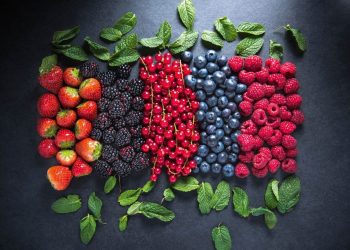 Чому Україна так дешево продає овочі, фрукти та ягоди на експорт?